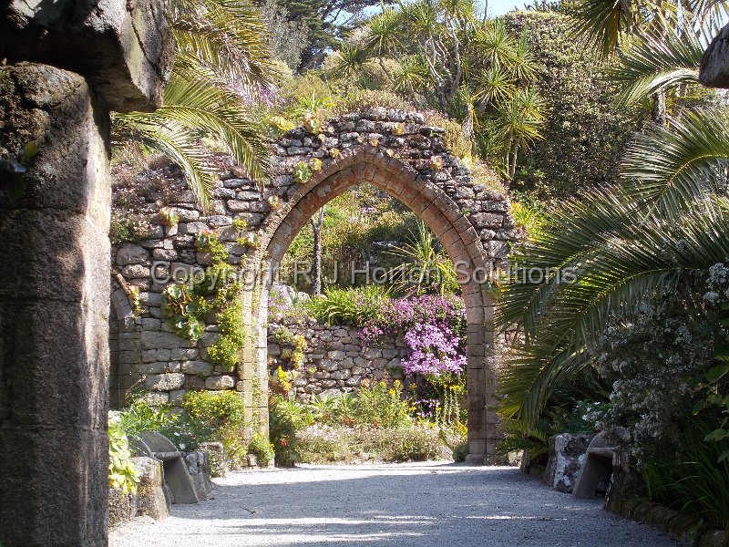 Tresco Abbey - O